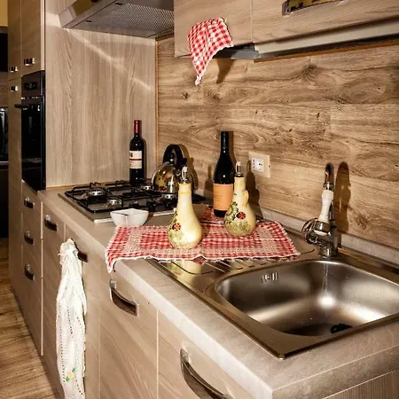 Rossella & Gino's House דירה *