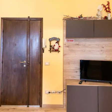 דירה Rossella & Gino's House *